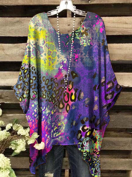 Women's Gradient Wildlife Textured Print Top